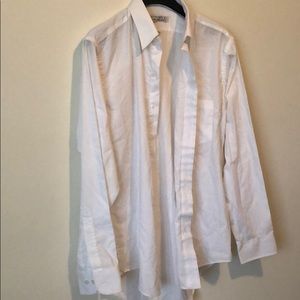 Men’s white dress shirt